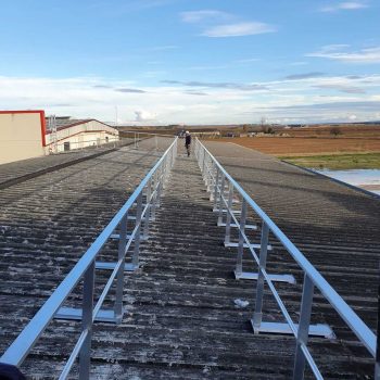 instalacion de barandilla placas solares
